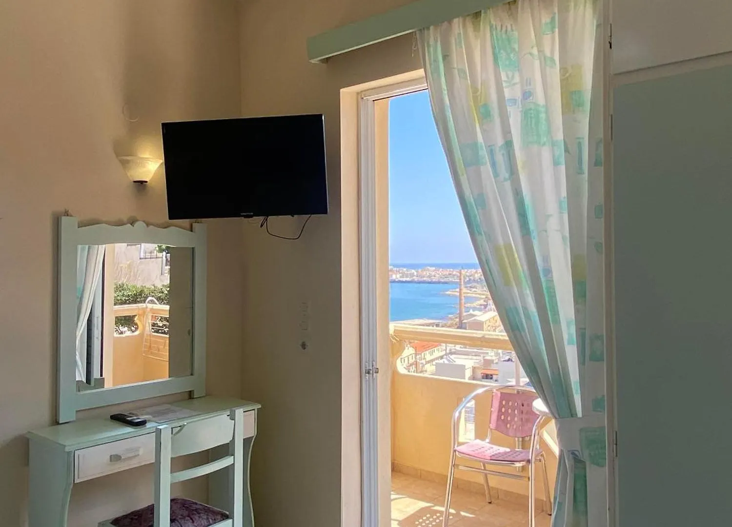 Eliza Apartments Rethymno  Greece