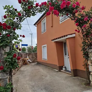 App Kiki Appartamento Umago